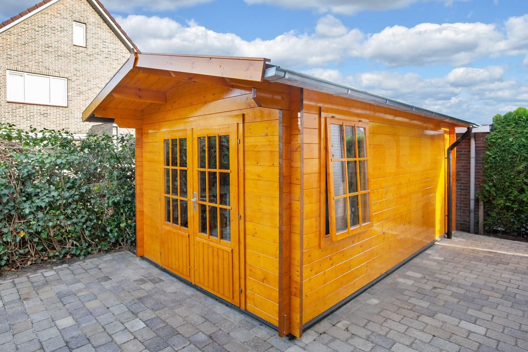 tuindeco actieblokhut Blokhut Julia geïmpregneerd | Inclusief fundamentbalken, shingles, startset en bezorging! - Tuindeco - 40.7270-DI - 300x500 tuindeco actieblokhut Blokhut Julia geïmpregneerd | Inclusief fundamentbalken, shingles, startset en bezorging! - Tuindeco - 40.7270-DI - 300x500